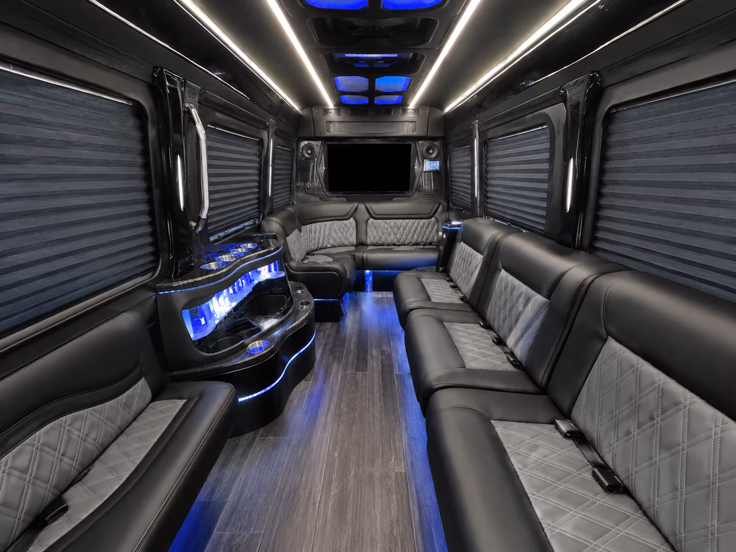 check off airport transportation for government and military personnel at ilm