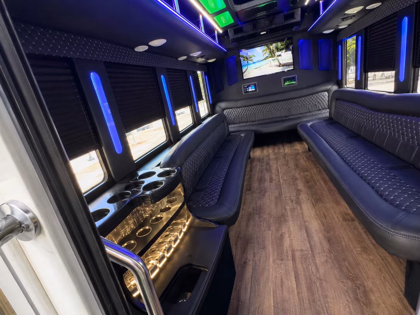 wilmington concert party bus rental