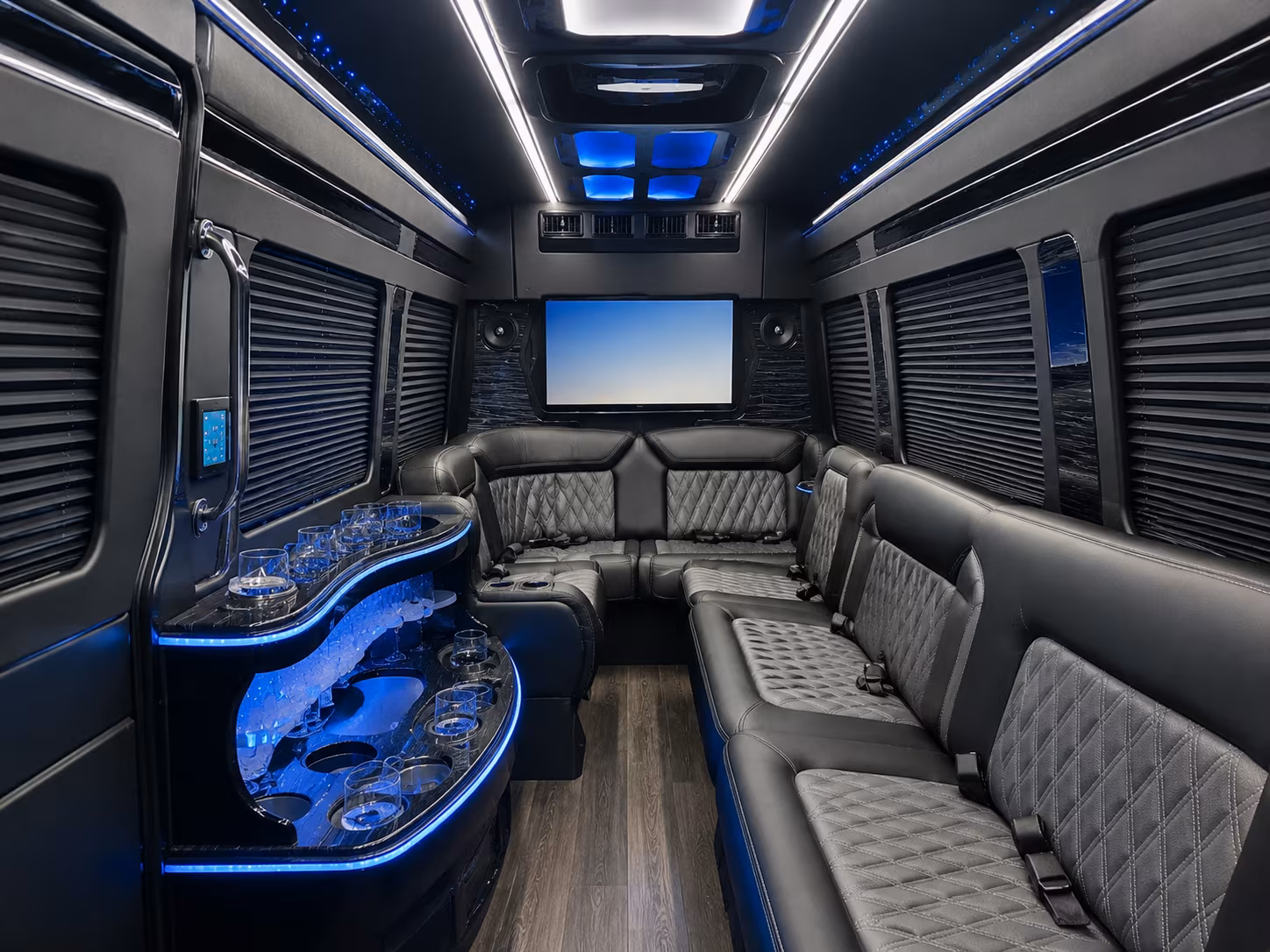 you can count on wilmingtoncharterbuscompany com for fan bus trips to charlotte raleigh and greenville